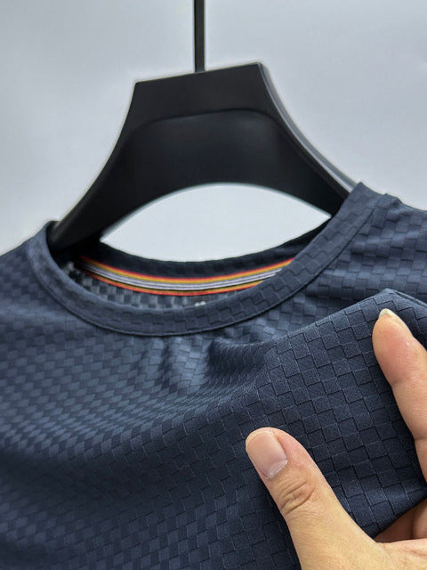 Checkered Waffle O-Neck T-Shirt