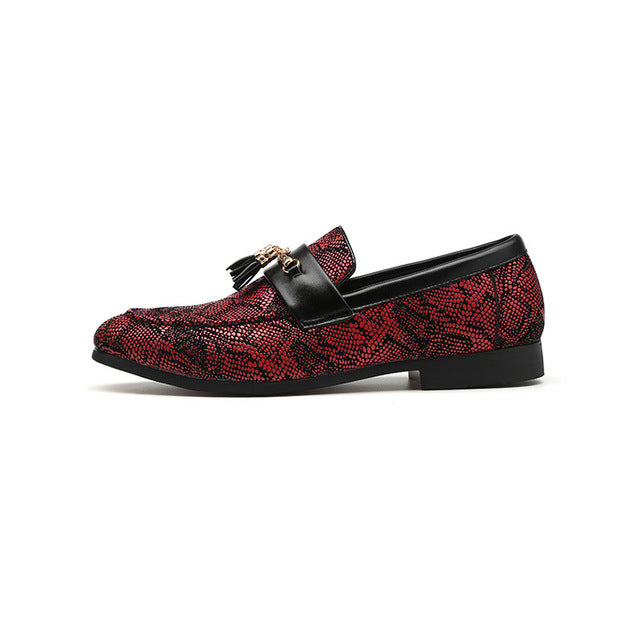 Fancy Snakeskin Pattern with Metal and Tassel Detail Men Loafers Shoes