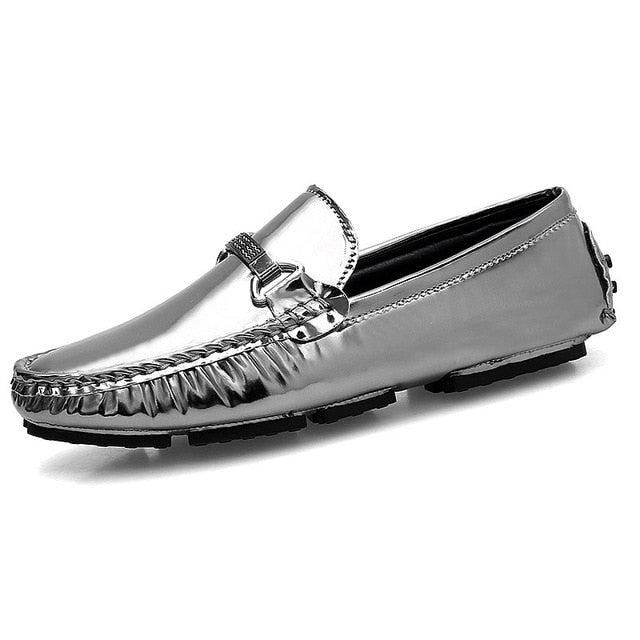 Solid Shine Moccasins with Chain Ornament Men Shoes