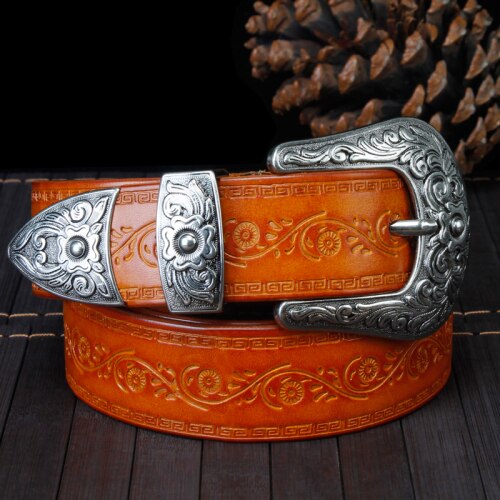 Retro Flower Embossed Pin Buckle Belt