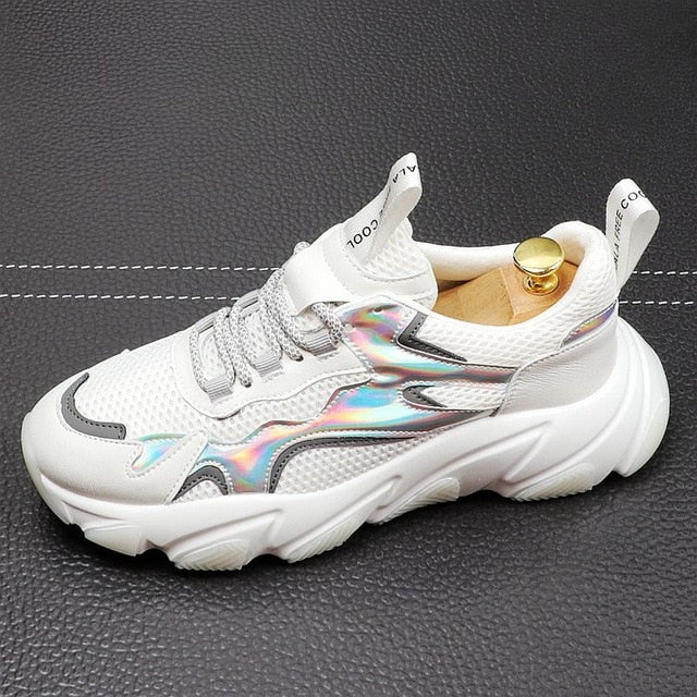 Sporty Chunky Sneakers with Metallic Side and Thick Bottom
