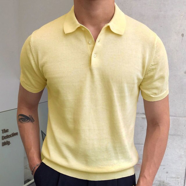 Relaxed Solid Slim Fit Men Polo Shirt