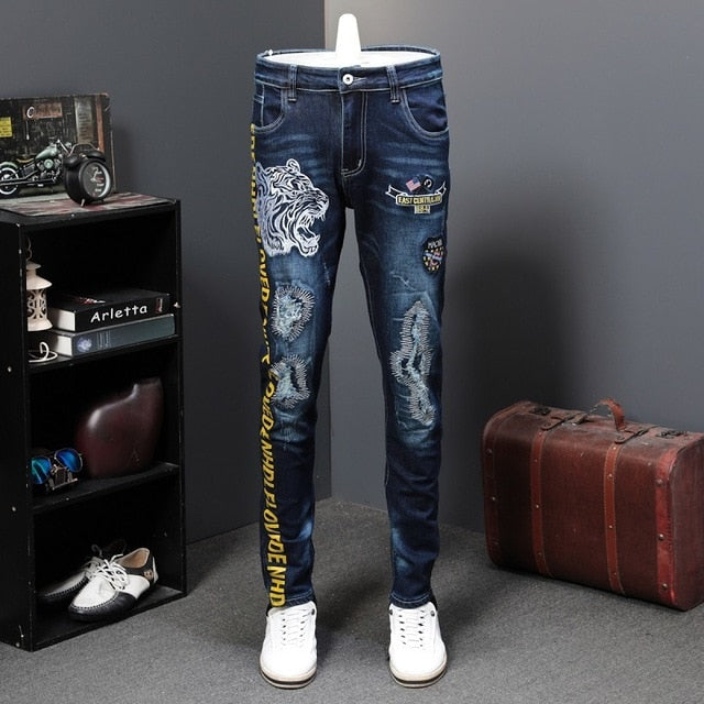 Tiger Head Embroidery Print with Letters pattern on Sides Casual Style Men Jeans