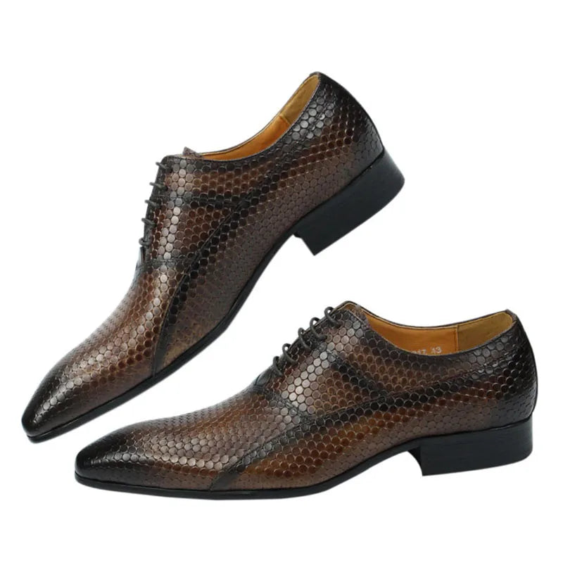 Upper Exquisite Carved Lace-Up Leather Shoes