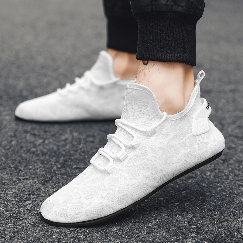 Lightweight Outdoor Casual Flat Sneakers