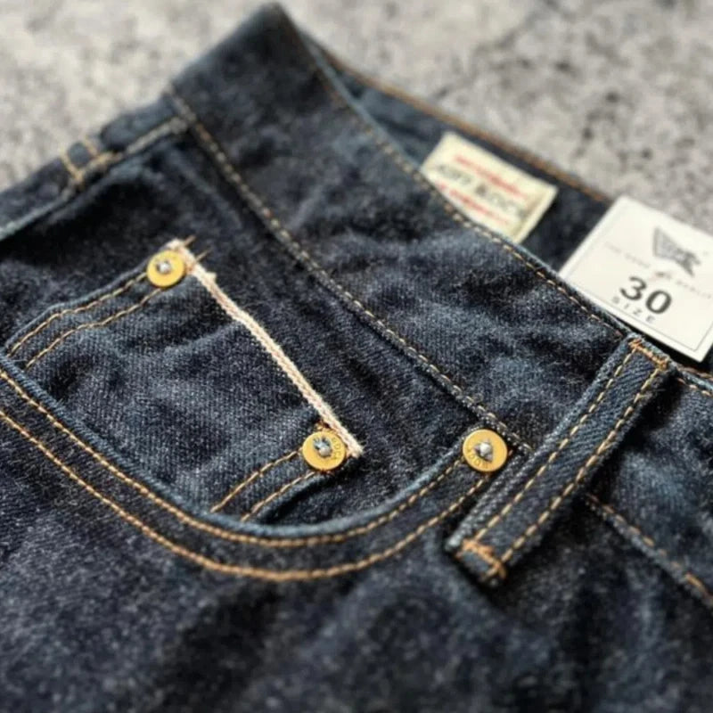 Retro Straight-Fit Solid Jeans