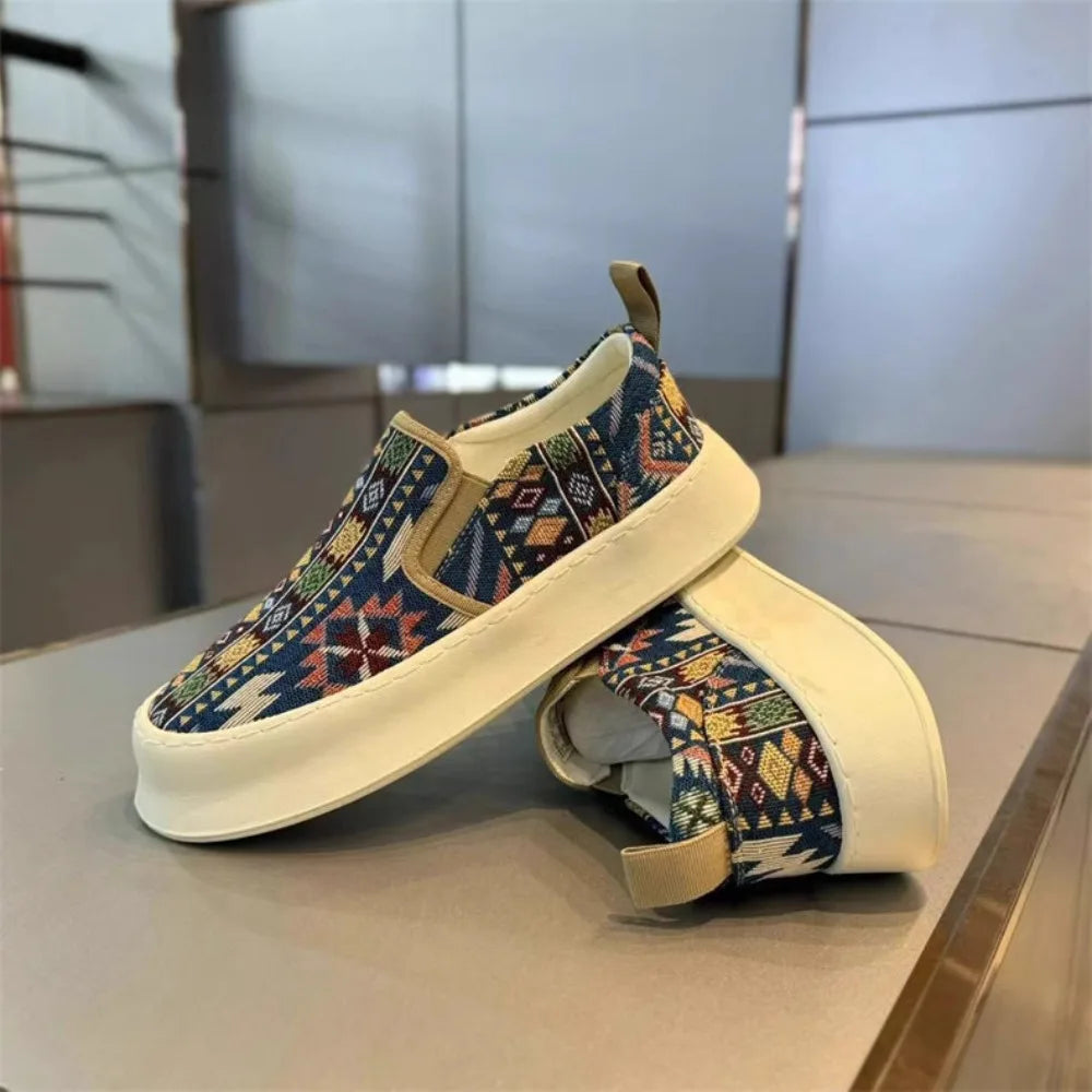 Tribal Pattern Cloth Slip-On Sneakers
