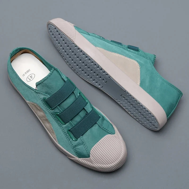 Canvas Low Top Round Toe Sneakers