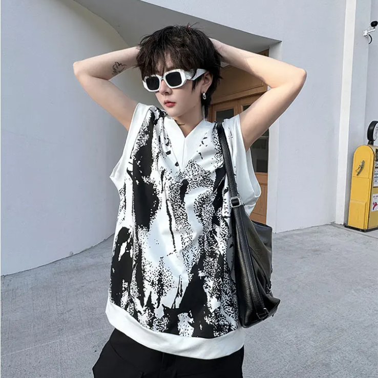 Abstract Pattern V-neck Loose Tank Top