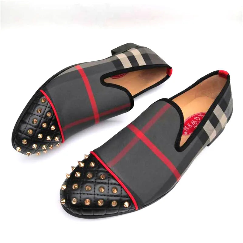 Plaid Pattern Rivet Design Loafers