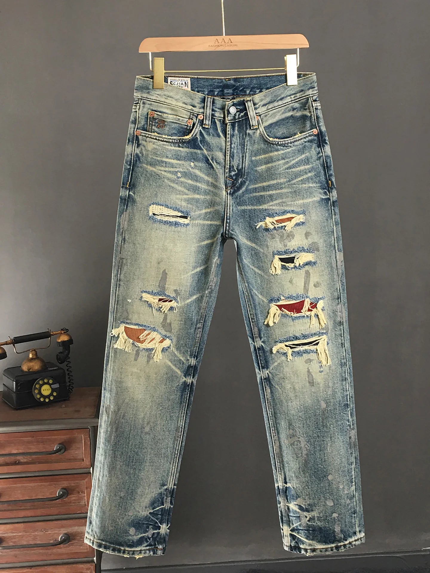 Heavyweight Ripped Loose Straight Jeans
