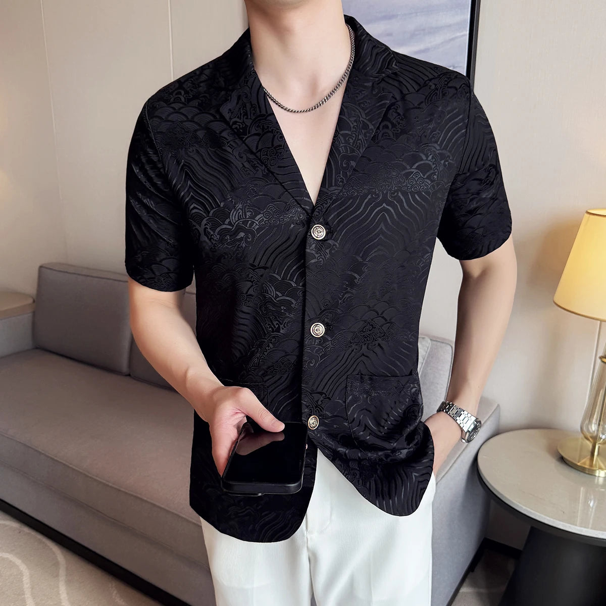 Geometric Pattern V-Neck Short-Sleeved Shirt