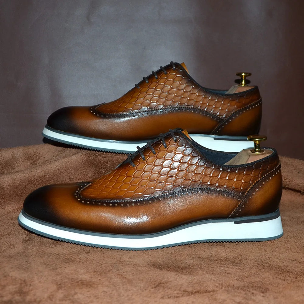 Chiseled Pattern Oxford Shoes