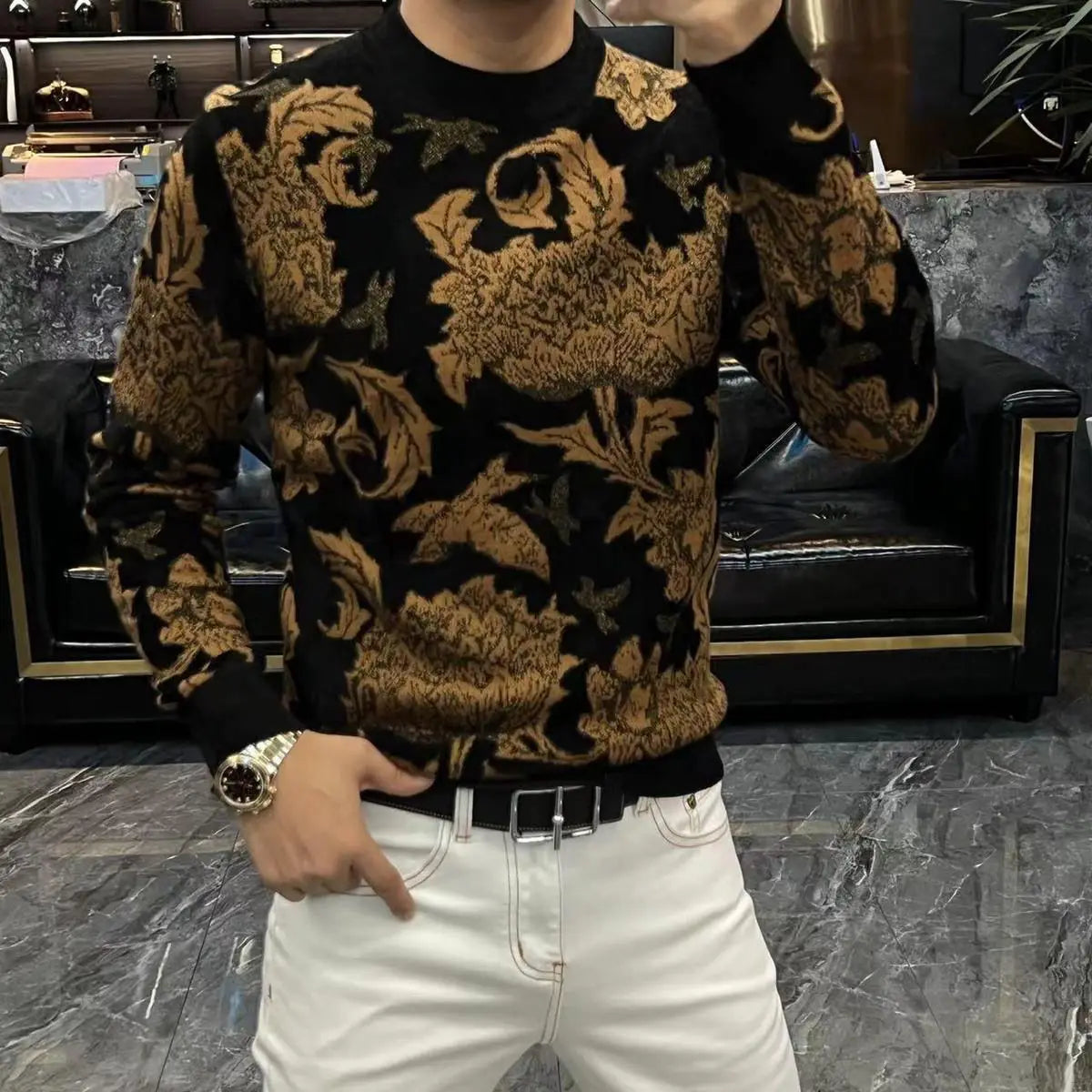 Black Bronze Floral O-Neck Printing Sweater