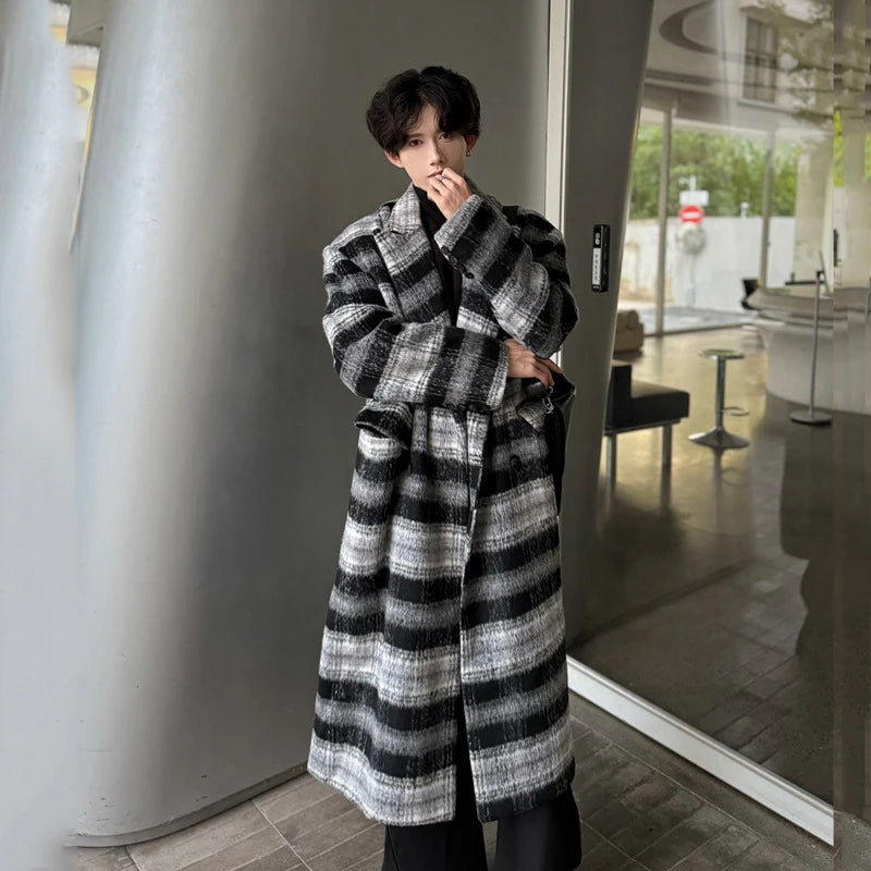 Black Plaid Color Loose Coat