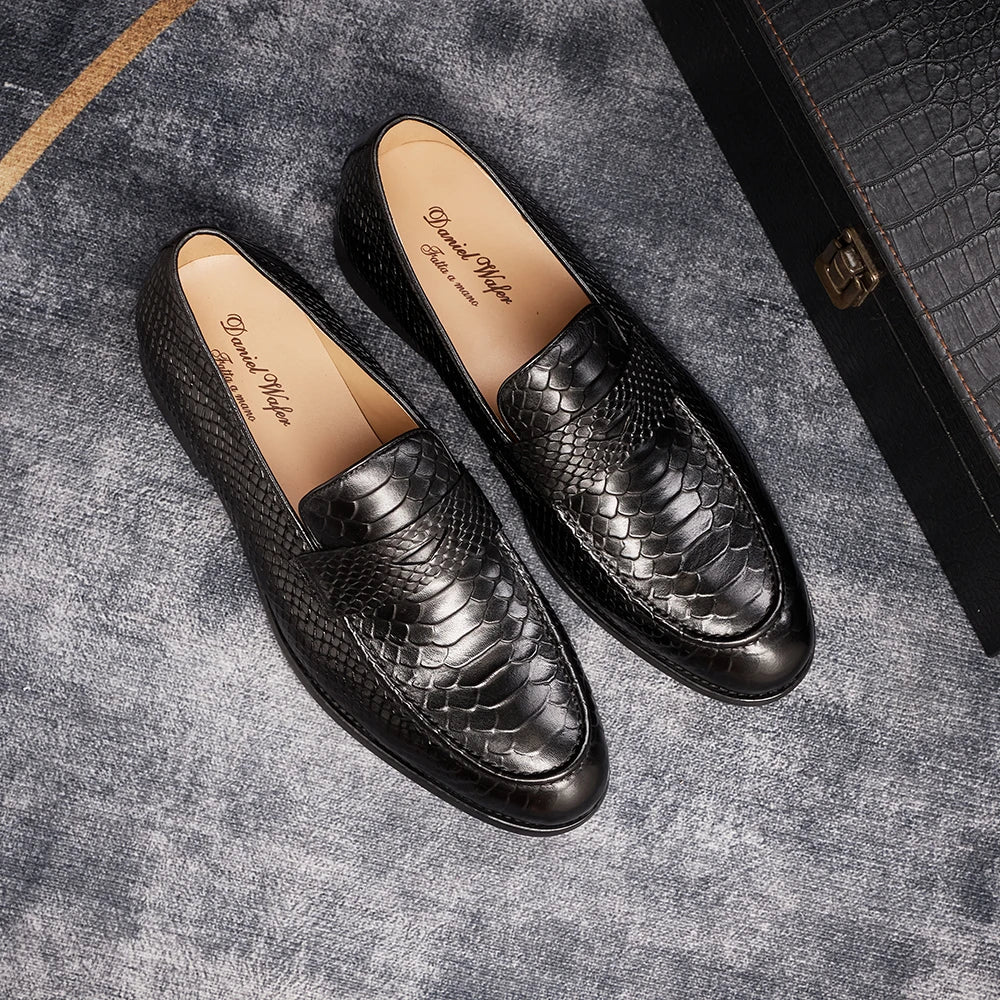 Pointed Snake Pattern Slip-On Loafers