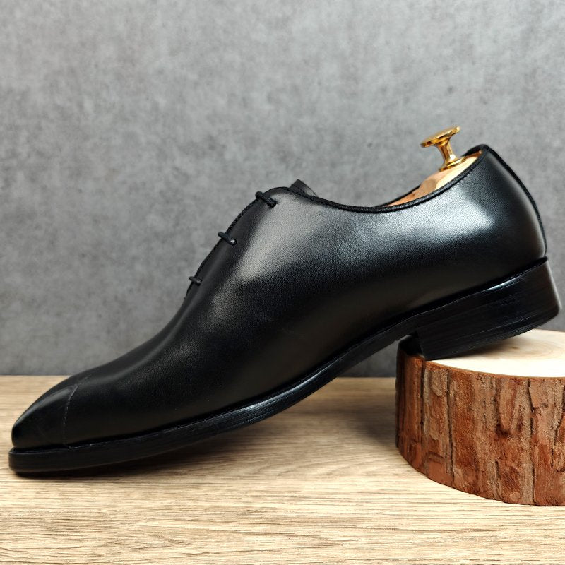 Black Half Croc Textued Solid Shoes