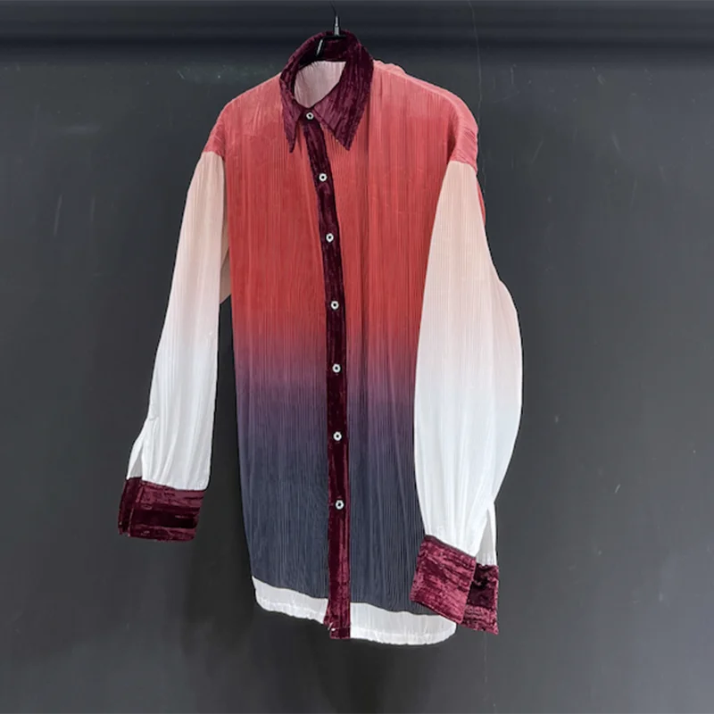 Red Gradient Color Breathable Pleated Shirt