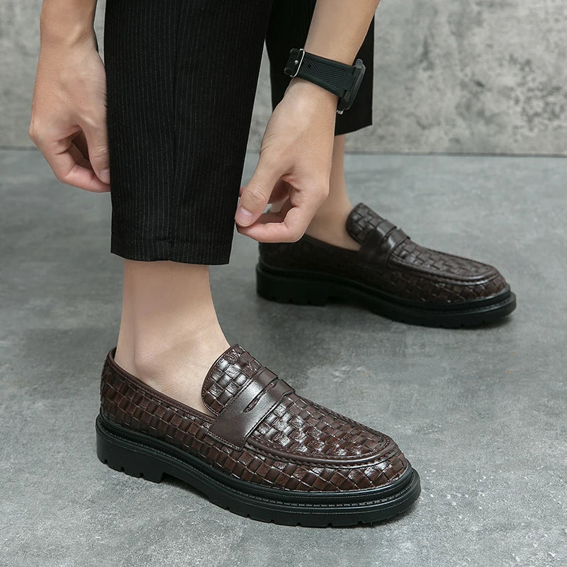 Checkered Woven Pattern Men's Loafers