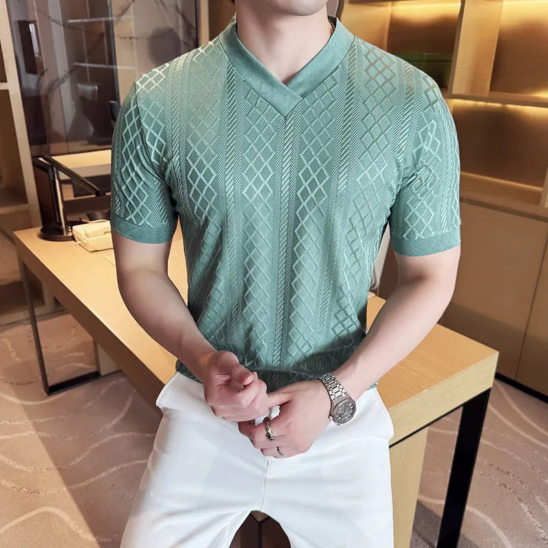 Geometric Fashion Grid V-Neck T-Shirt