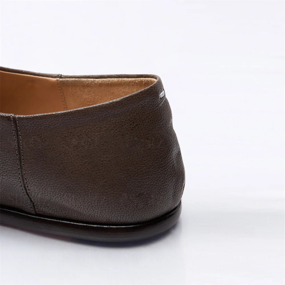 Solid Comfortable Slip-On Tabi Shoes