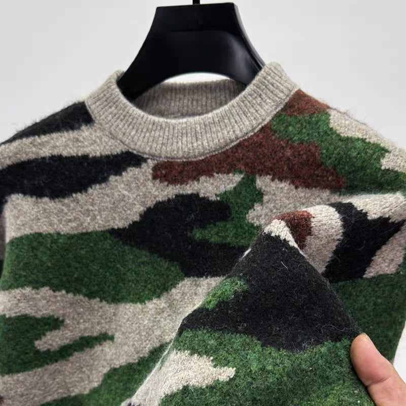 Camouflage Pattern Knitted O-Neck Sweater