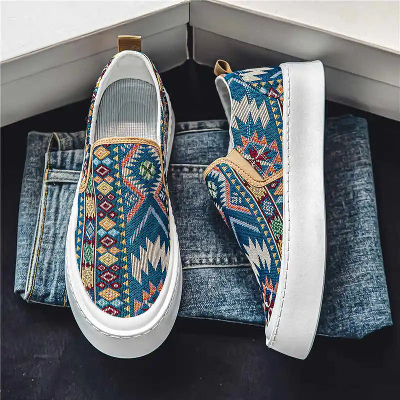 Tribal Pattern Cloth Slip-On Sneakers