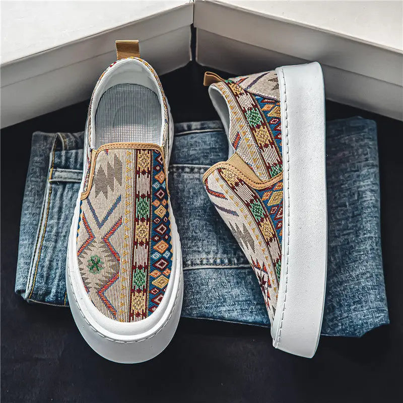 Tribal Pattern Cloth Slip-On Sneakers