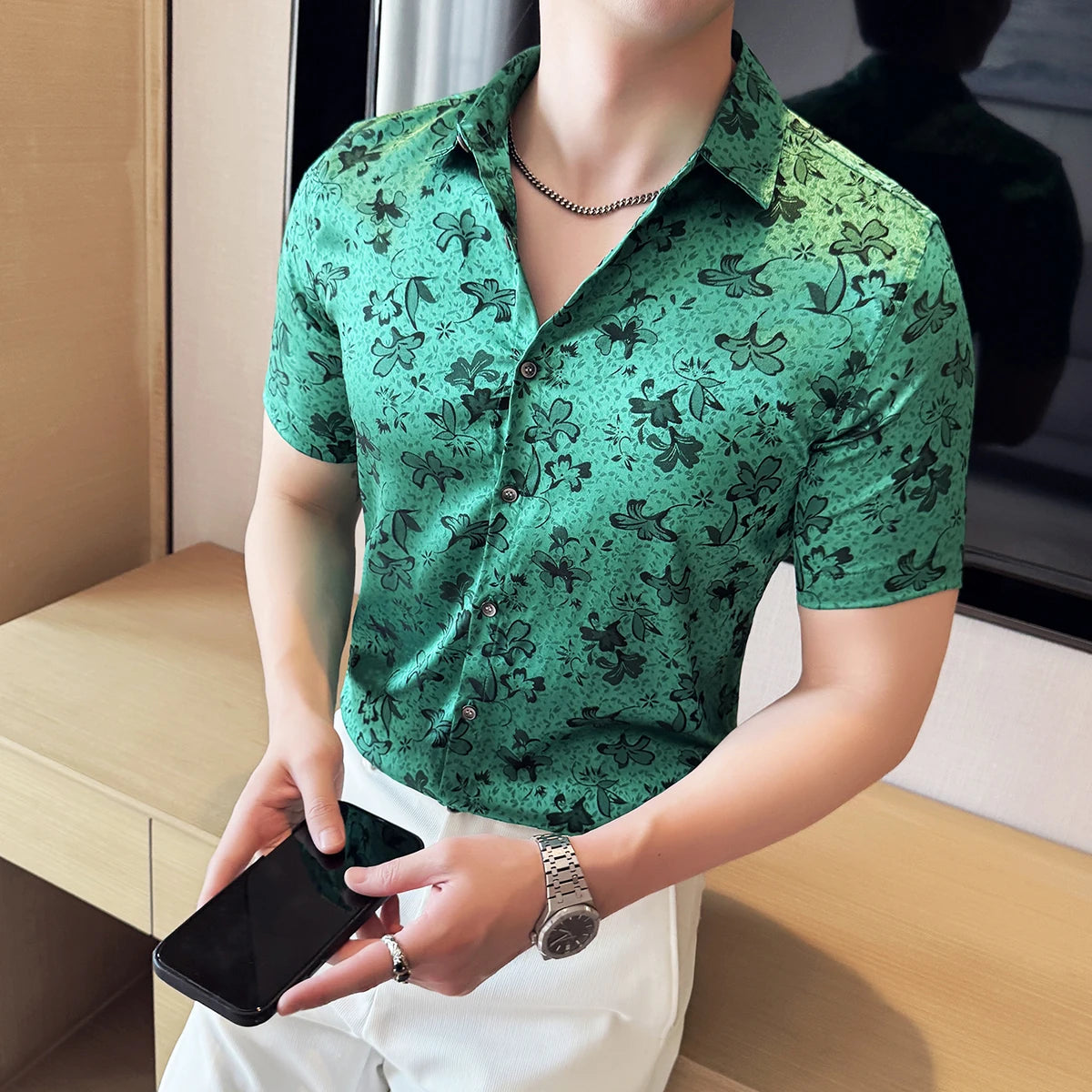 Fashion Floral Printed Slim-Fit Shirt