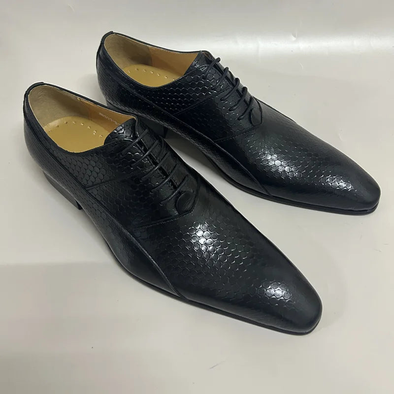 Upper Exquisite Carved Lace-Up Leather Shoes