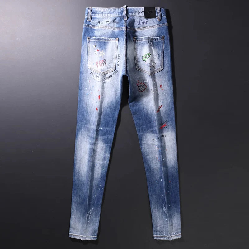 Ripped Rhinestone Decoration Slim Fit Jeans