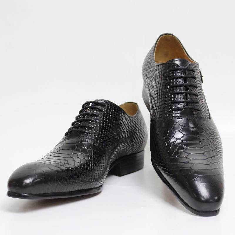 Black Coffee Pointed Toe Snake Skin Pattern Business Style Men Shoes