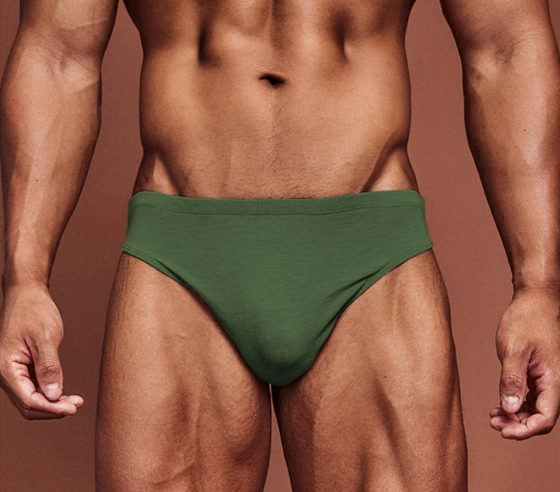 Comfortable Solid Seamless Man Brief