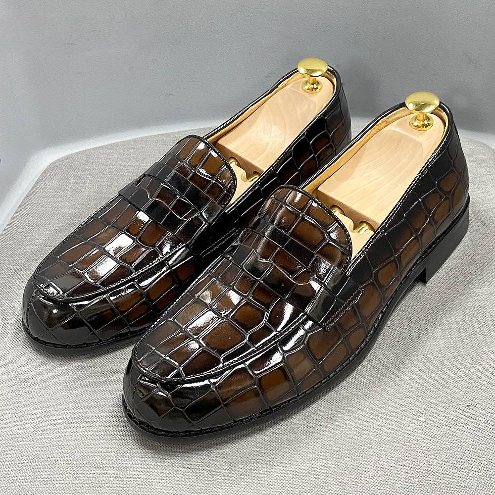 Classic Alligator Print Genuine Leather Slip-On Loafers