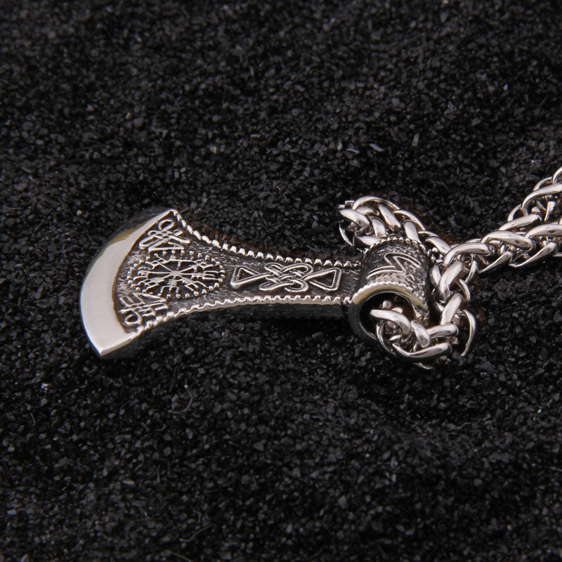 Trendy Silver Axe Pendant Design Men Necklace