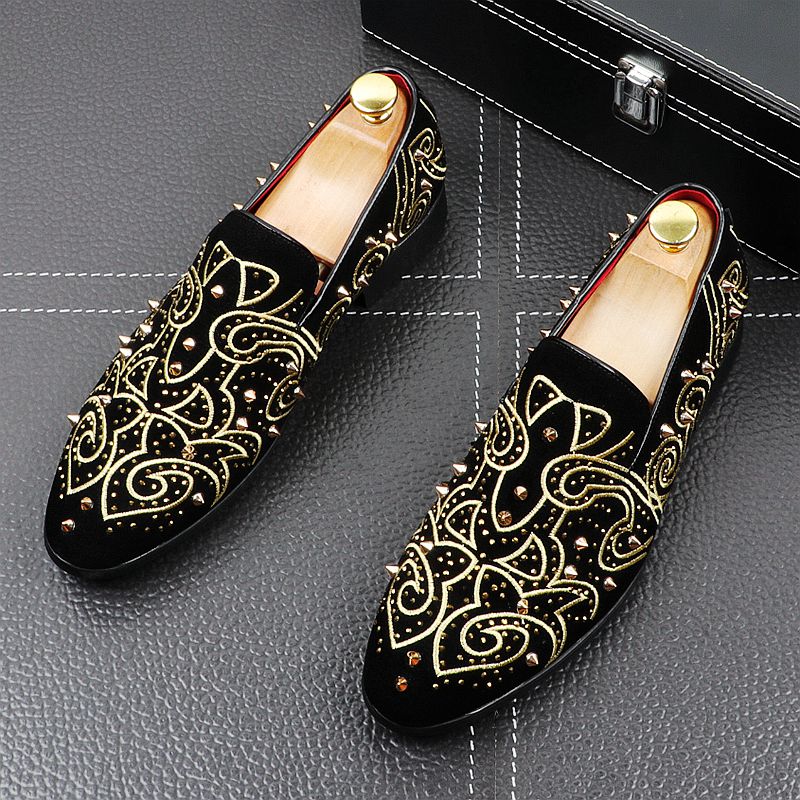 Luxury Breathable Rivets Smoking Loafers