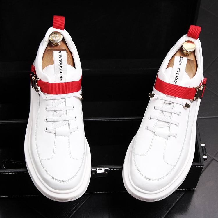 Fancy Casual Lace Up with Red Strap Buckle Men Sneaker