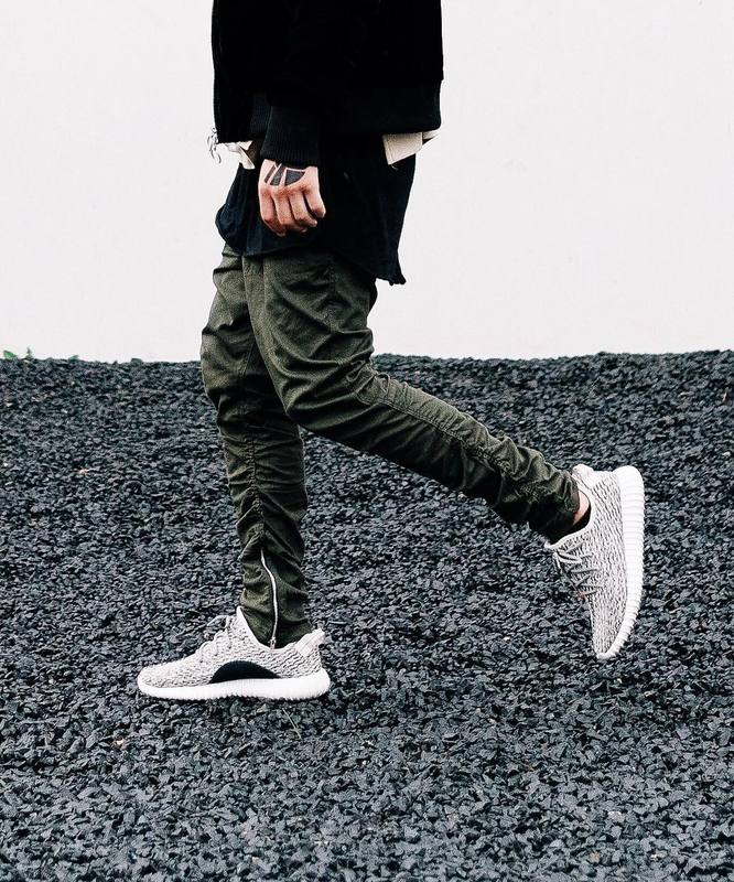 Tapered Zipper Legs Men Drawstring Jogger Pants