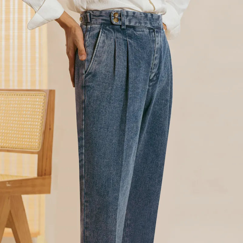 Double Pleated Washed Straight Jeans