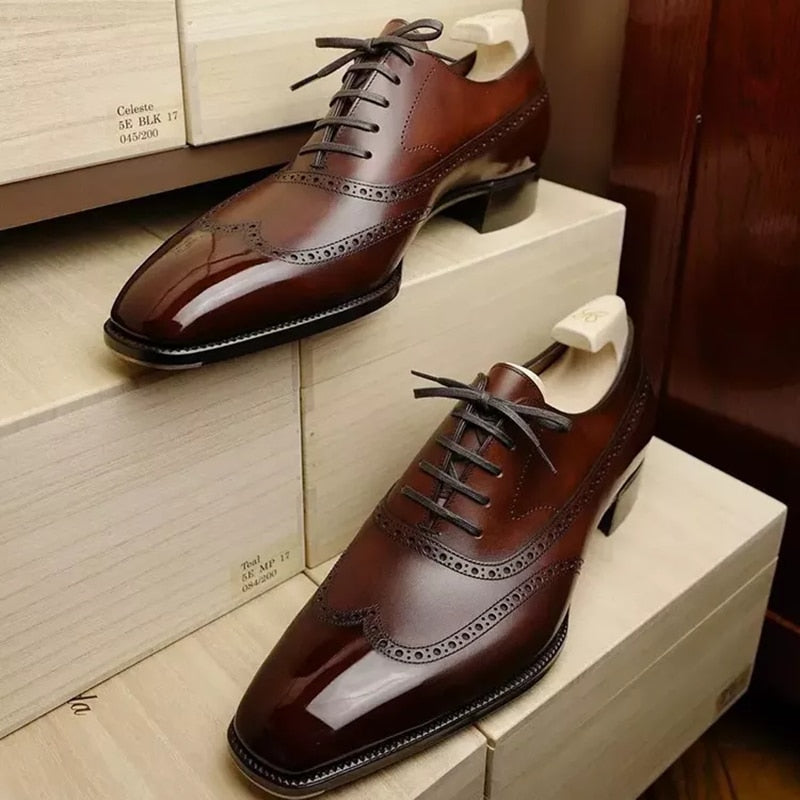 Solid Lace-Up Leather Brogue Shoes