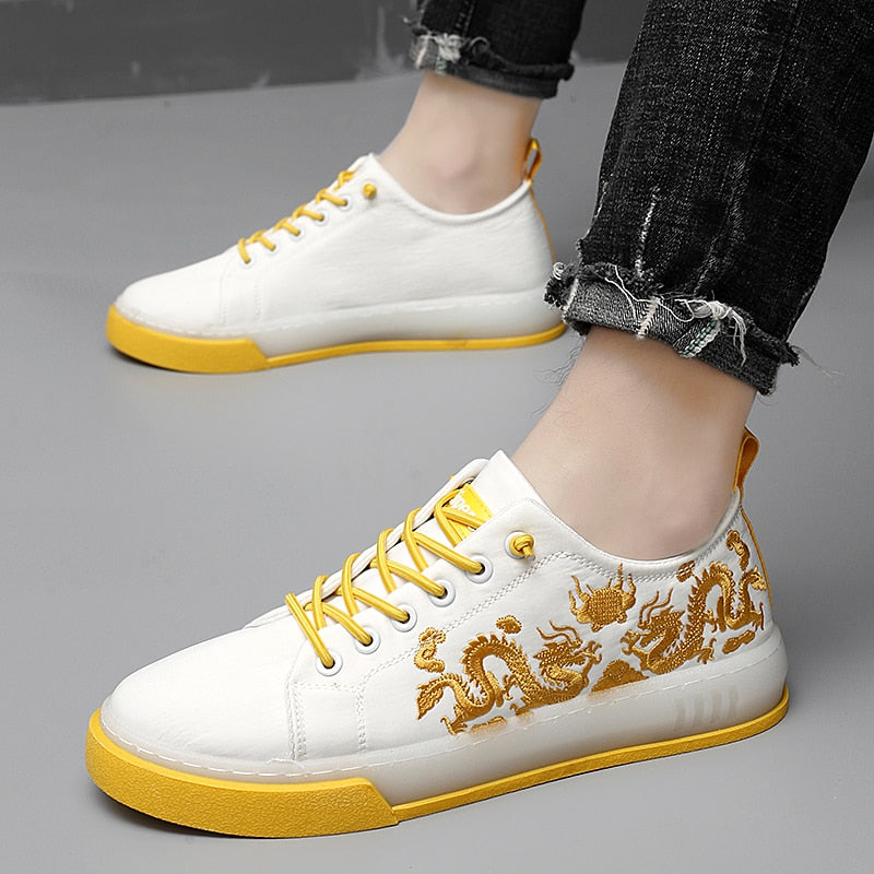 Casual Men Tennis Shoes With Dragon Pattern