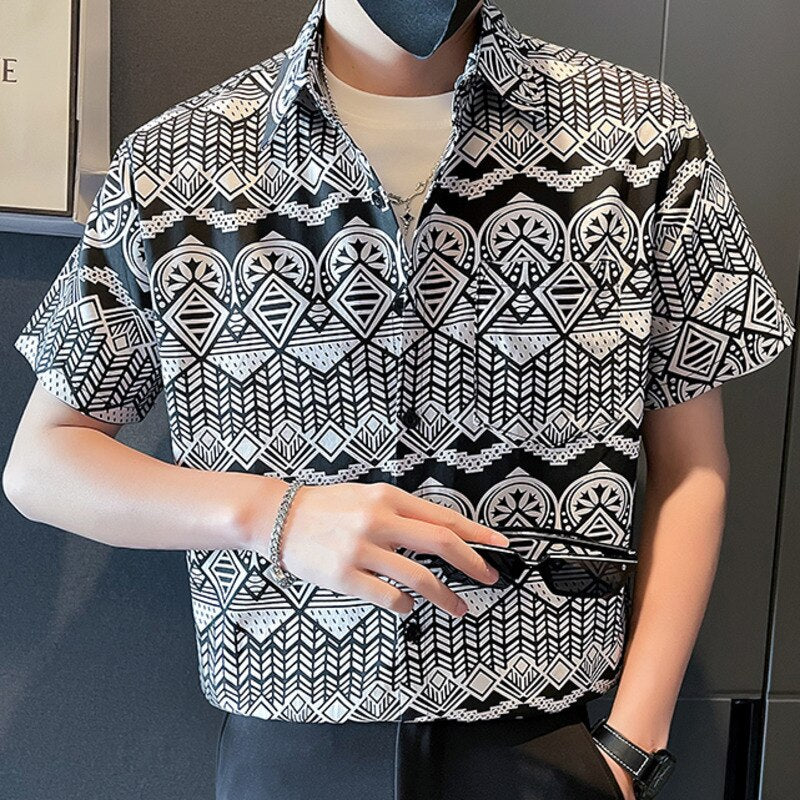 Geometric Printed Pattern Short Sleeve Shirt