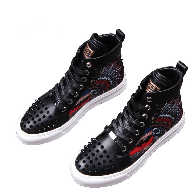 Camouflage Printing Skull Rivets Toe Punk Style Men Sneaker