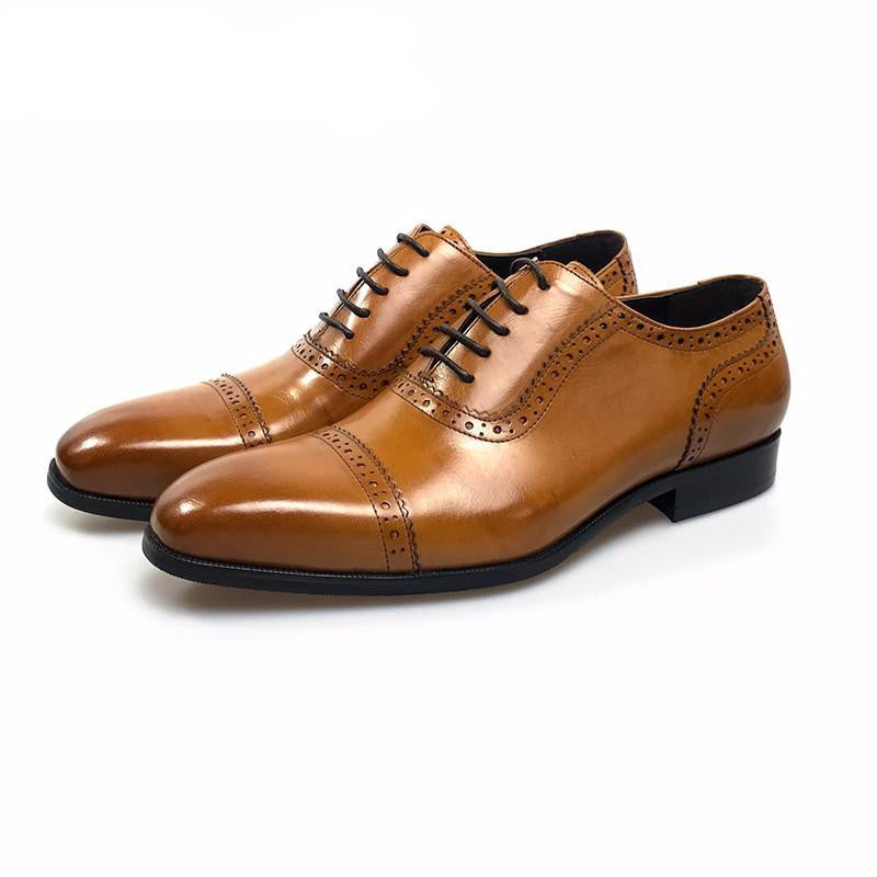 Classic Pointed Toe Light Brown Men Oxford Shoes with Brogue Details - FanFreakz