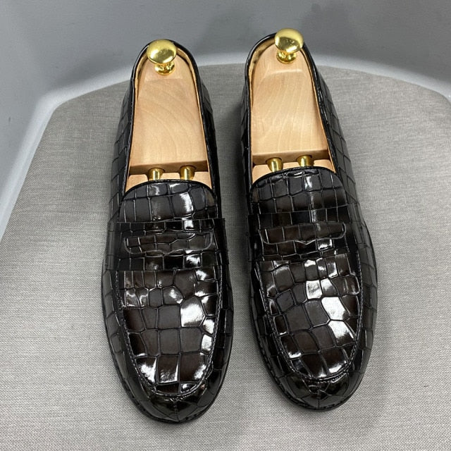 Classic Alligator Print Genuine Leather Slip-On Loafers